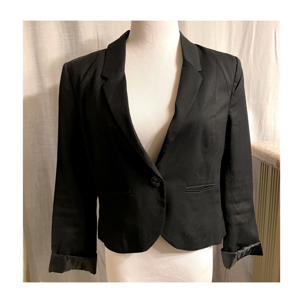 H&M Cropped Longsleeve Black blazer